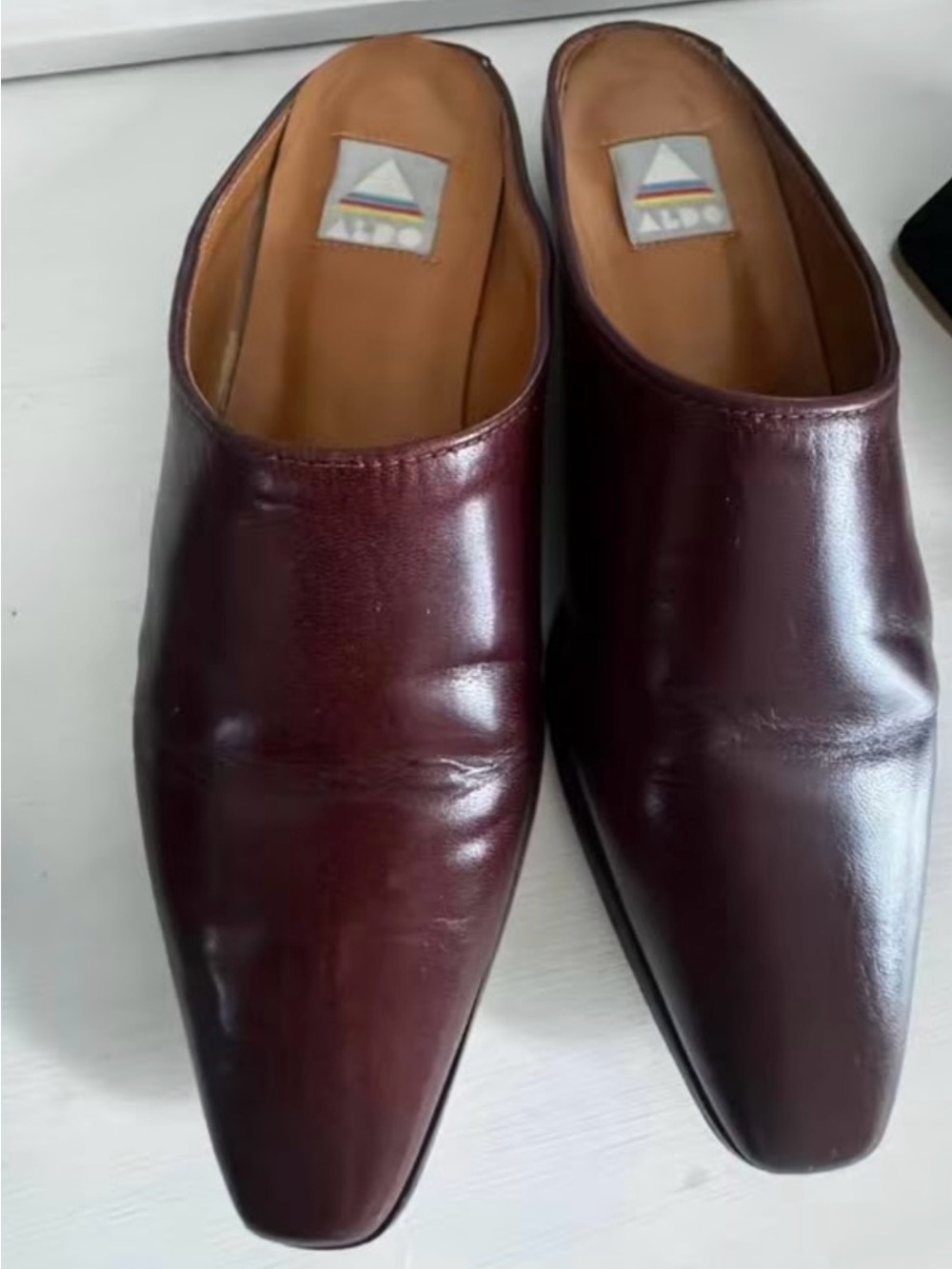 Vintage ALDO Burgundy Leather Square Toe Mules - Size US 7.5